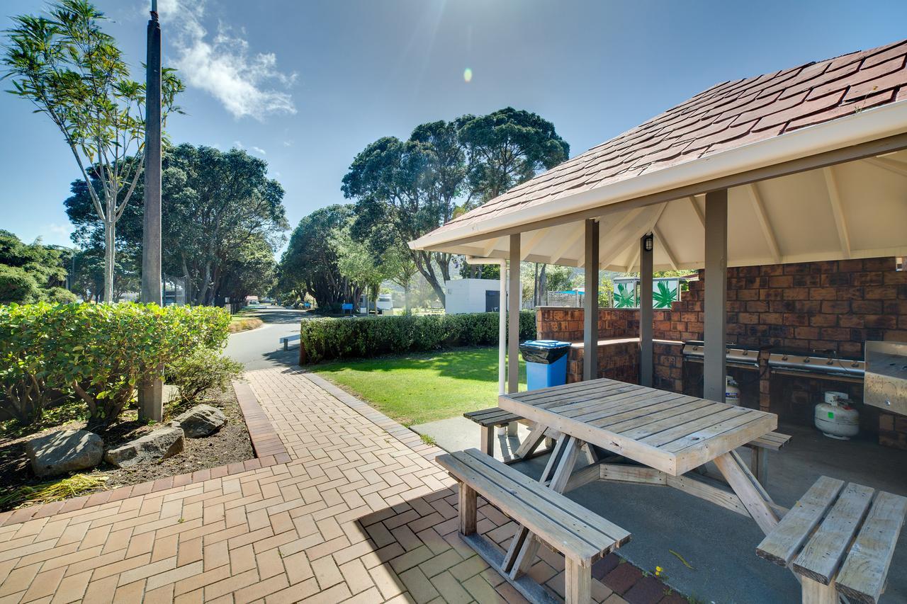 Wellington Top 10 Holiday Park Lower Hutt Exterior foto