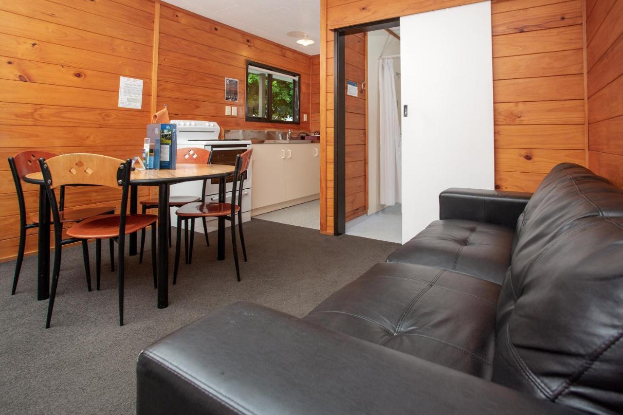 Wellington Top 10 Holiday Park Lower Hutt Exterior foto
